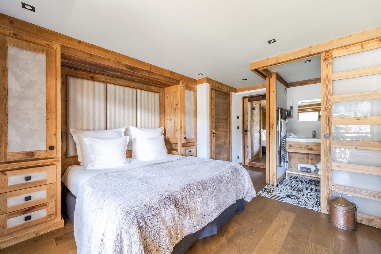 Hotel Les Peupliers คูร์เชอแวล ภายนอก รูปภาพ